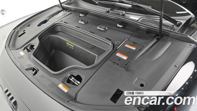 Audi A6 e-Tron 2025 — photo 6