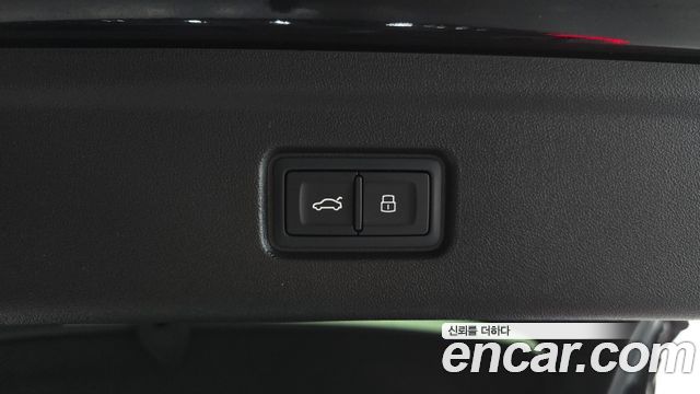 Audi A6 e-Tron 2025 — photo 26