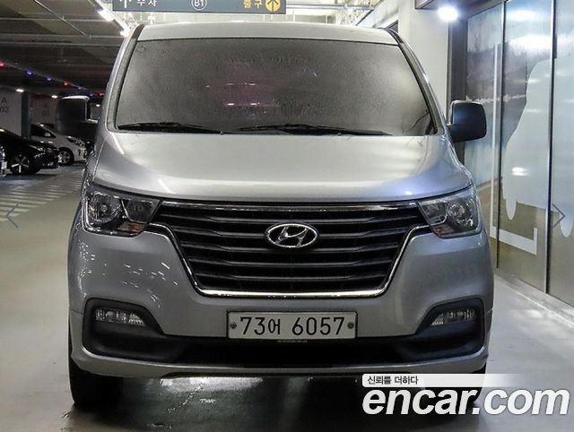 Hyundai Starex 2018 — photo 3