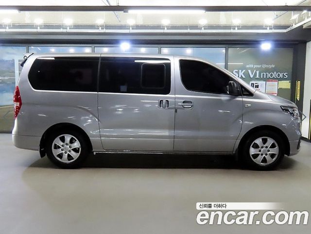 Hyundai Starex 2018 — photo 4