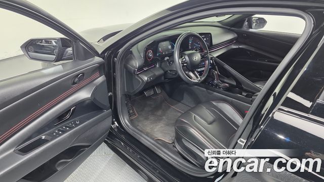 Hyundai AVANTE 2025 — photo 10