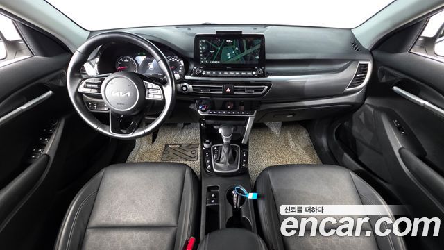 Kia Seltos 2023 — photo 10