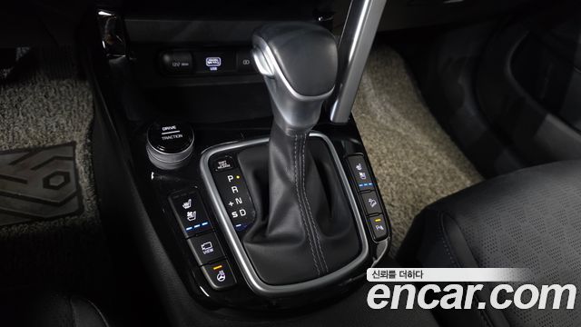 Kia Seltos 2023 — photo 12