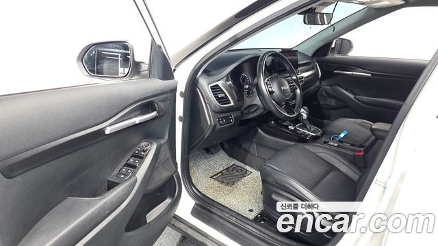 Kia Seltos 2023 — photo 13