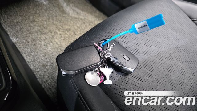 Kia Seltos 2023 — photo 21