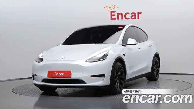 Tesla Model Y 2021 — photo 1