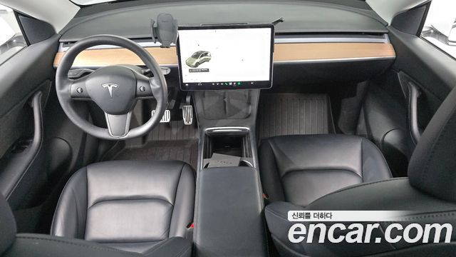 Tesla Model Y 2021 — photo 10