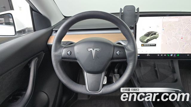 Tesla Model Y 2021 — photo 19
