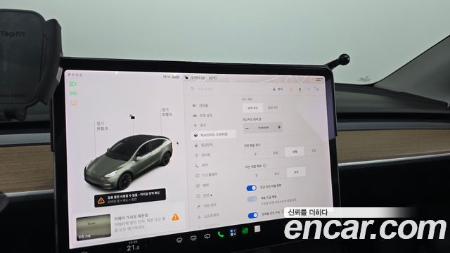 Tesla Model Y 2021 — photo 23