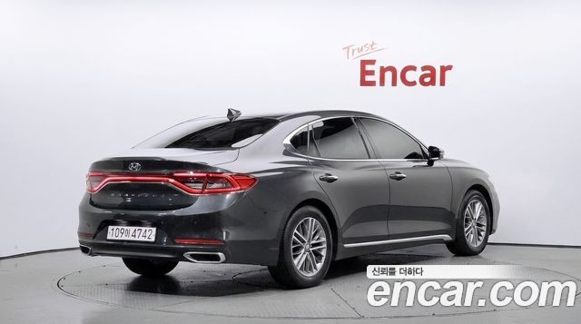 Hyundai Grandeur 2018 — photo 2