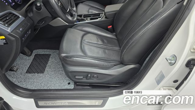 Hyundai Sonata 2016 — photo 26