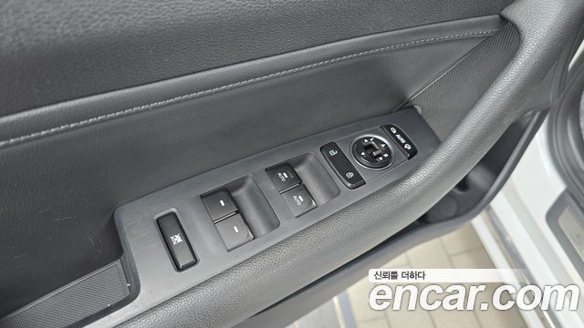 Hyundai Sonata 2016 — photo 34