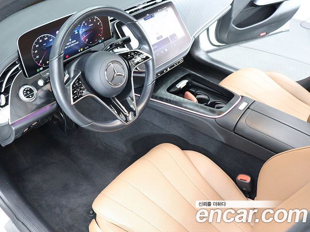 Mercedes-Benz E-Class 2024 — photo 5
