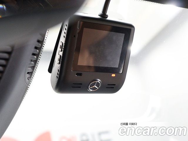 Mercedes-Benz E-Class 2024 — photo 17
