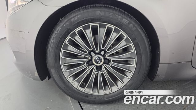 Kia K9 2013 — photo 5