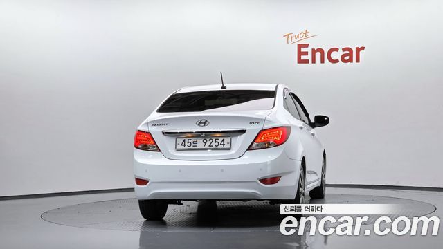 Hyundai Accent 2016 — photo 4