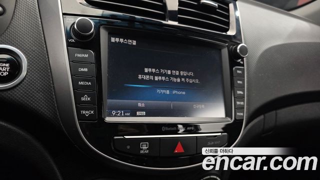 Hyundai Accent 2016 — photo 21