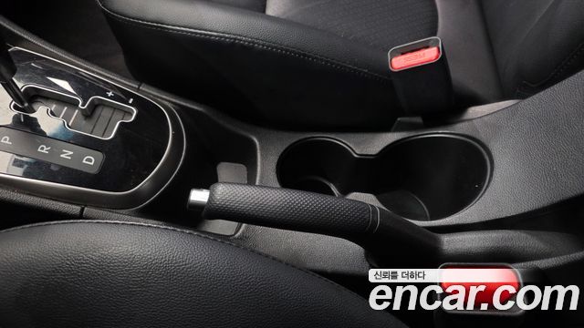 Hyundai Accent 2016 — photo 28