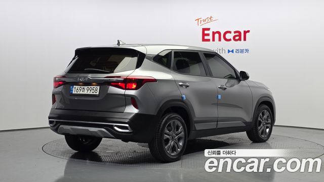 Kia Seltos 2023 — photo 2