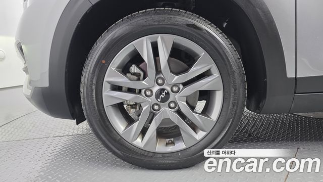 Kia Seltos 2023 — photo 5
