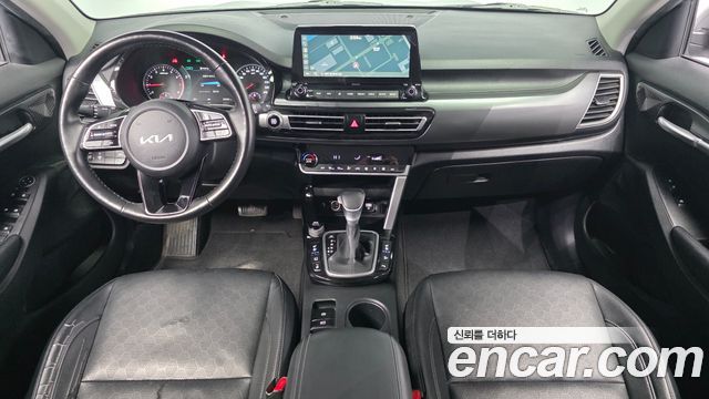 Kia Seltos 2023 — photo 10