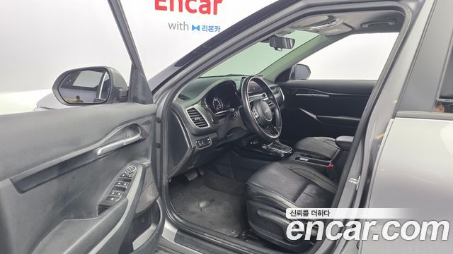 Kia Seltos 2023 — photo 13