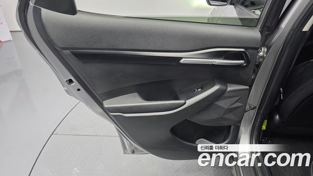 Kia Seltos 2023 — photo 15