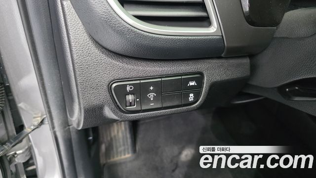 Kia Seltos 2023 — photo 29