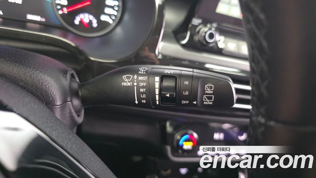 Kia Seltos 2023 — photo 32