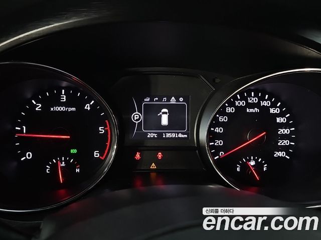 Kia Canival 2016 — photo 7