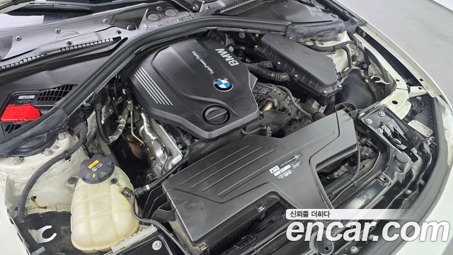 BMW 3-Series 2017 — photo 6
