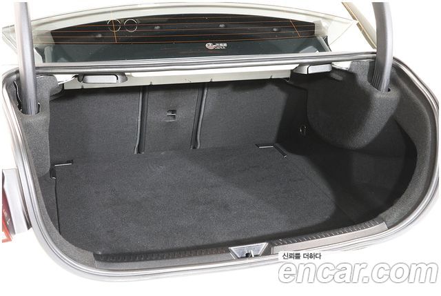 Mercedes-Benz A-Class 2021 — photo 12