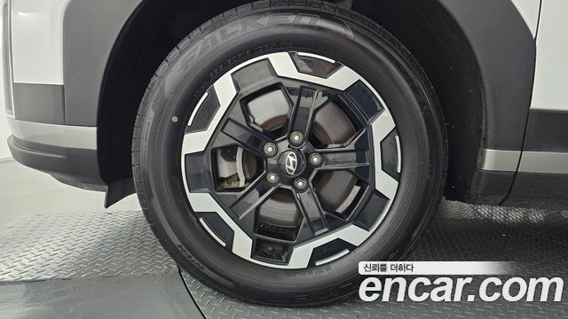 Hyundai Santafe 2025 — photo 5
