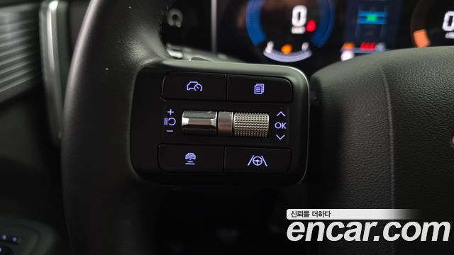 Hyundai Santafe 2025 — photo 23