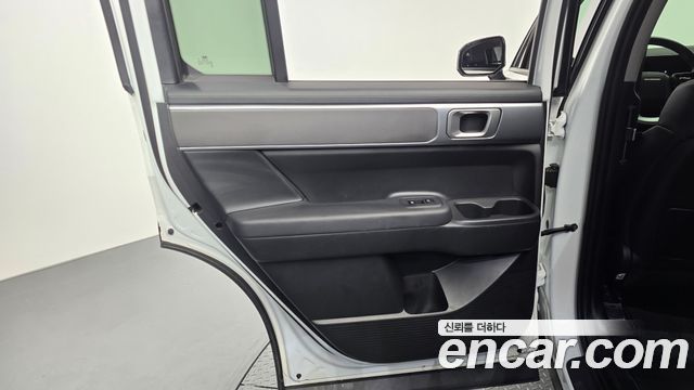Hyundai Santafe 2025 — photo 15