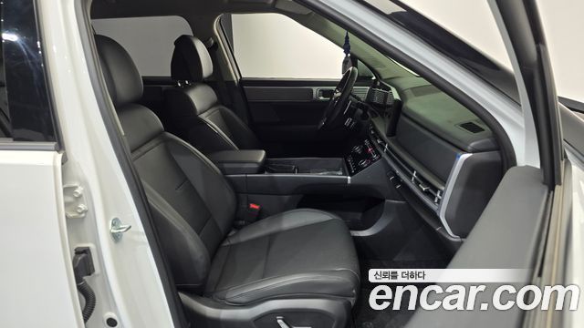 Hyundai Santafe 2025 — photo 16