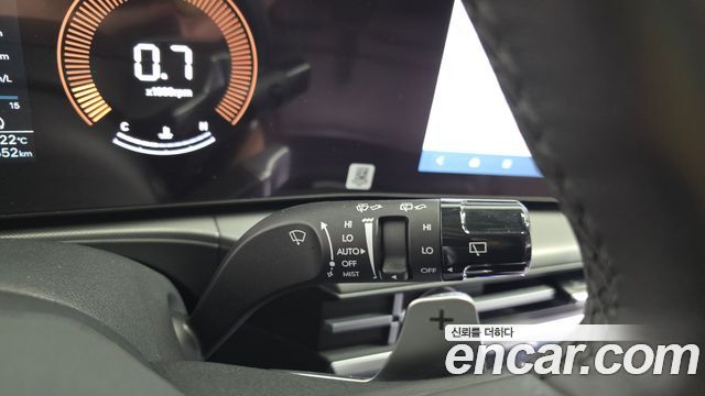 Hyundai Santafe 2025 — photo 27