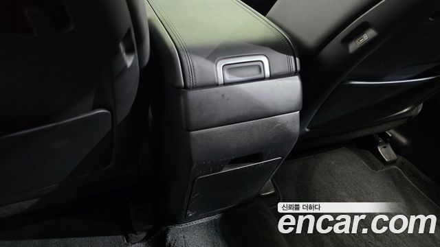 Hyundai Santafe 2025 — photo 30