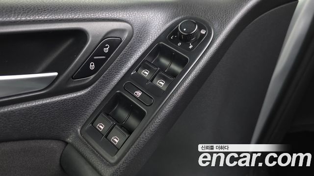 Volkswagen Golf 2013 — photo 23