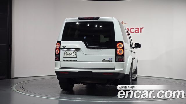 Land Rover Discovery 2015 — photo 4