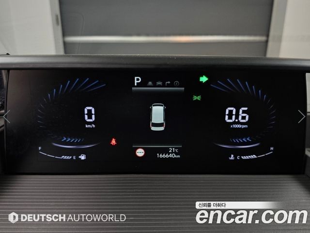 Hyundai Staria 2022 — photo 8