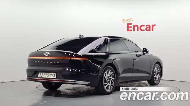 Hyundai Grandeur 2023 — photo 2