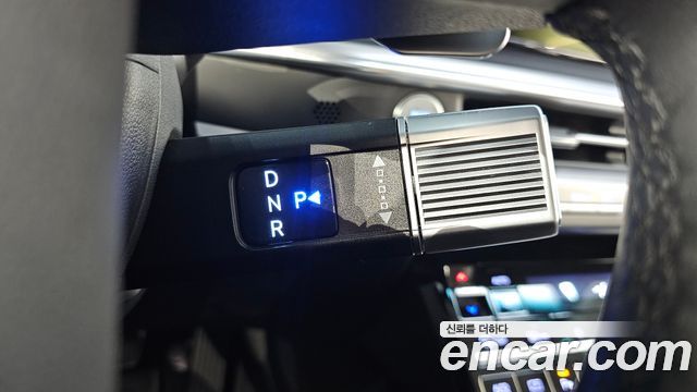 Hyundai Grandeur 2023 — photo 12