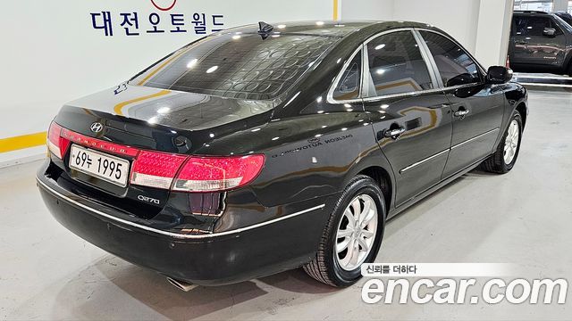 Hyundai Grandeur 2010 — photo 4