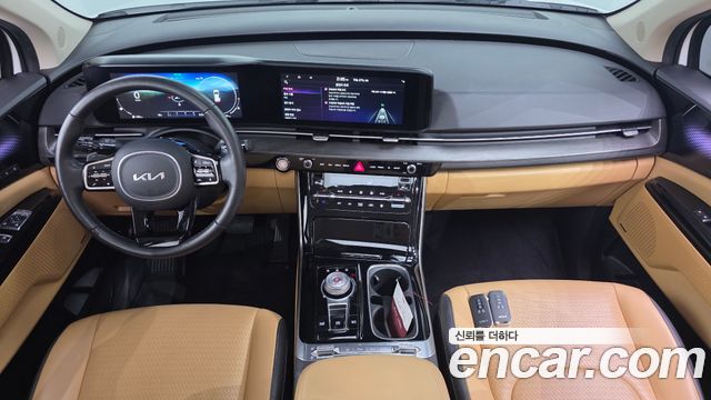 Kia Canival 2023 — photo 10
