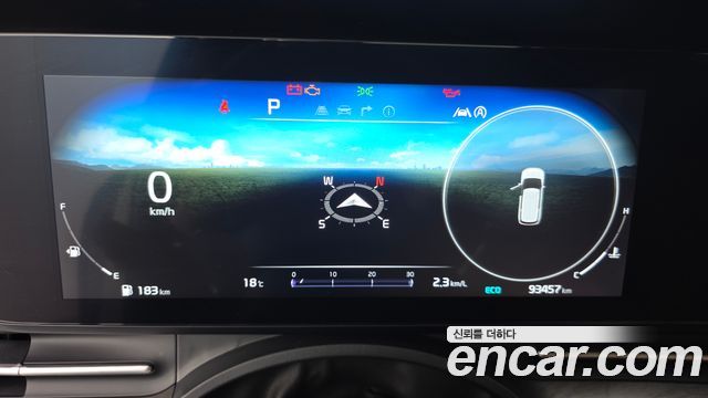 Kia Canival 2023 — photo 11