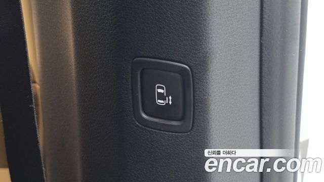 Kia Canival 2023 — photo 21