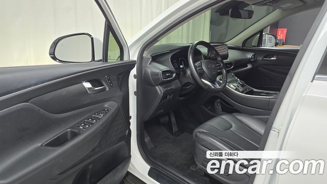 Hyundai Santafe 2023 — photo 13