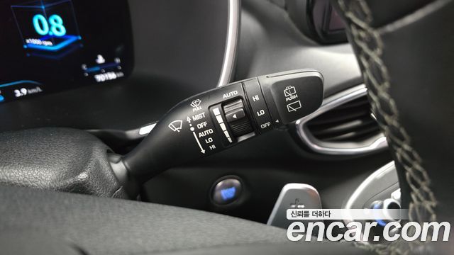 Hyundai Santafe 2023 — photo 34