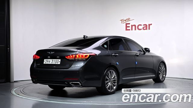 Genesis G80 2017 — photo 2
